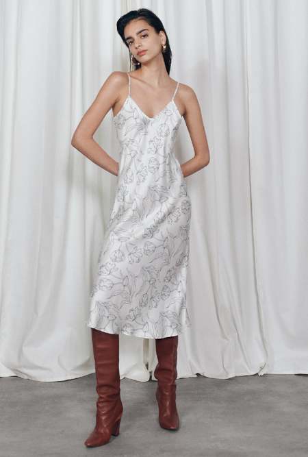 Silk Laundry / silklaundry.com SLIP DRESS - WHITE TULIPS