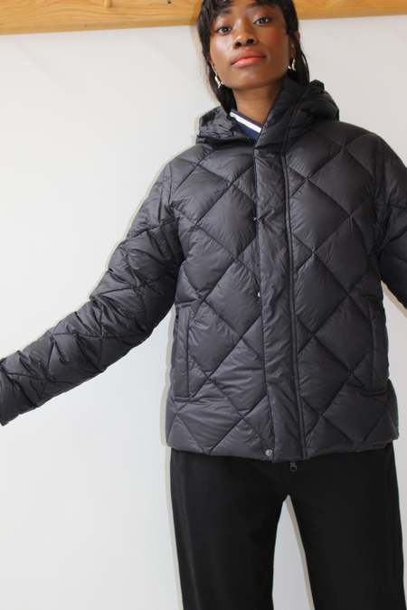 TAION City Hoodie Down Jacket - Black