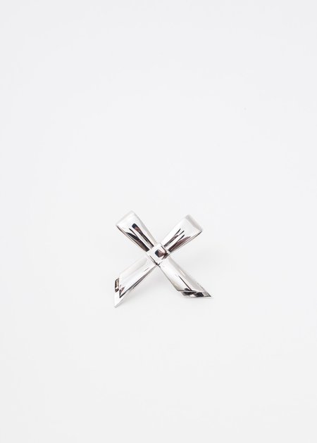 Shushu/Tong Cross Bow Earring - Silver